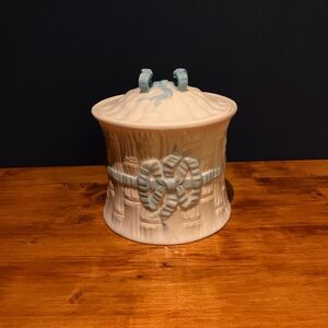 Belleek China Ribbon Biscuit Jar